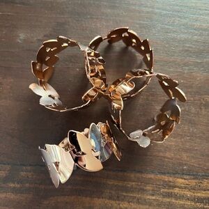 Elegant Rose Gold Leaf Design napkin rings